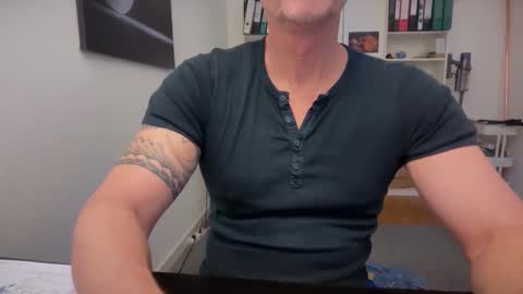 hanky online show from January 15, 9:36 am