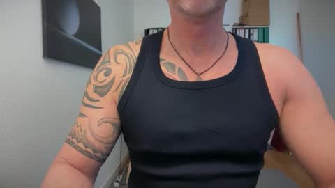 hanky online show from April 8, 6:13 am