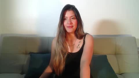 Snapshot of hanna__jones7 chatting on February 17, 11:44 pm Hanna online show from February 17, 11:44 pm