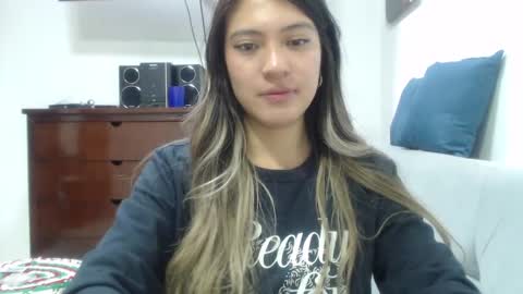 Snapshot of hanna__jones7 chatting on March 30, 1:06 am Hanna online show from March 30, 1:06 am