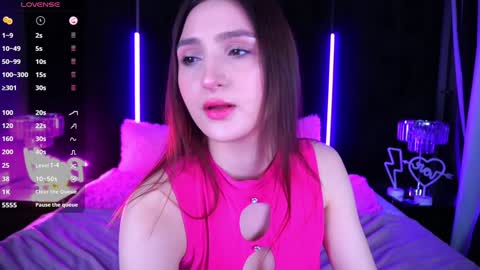 hanna__klein online show from January 25, 7:06 am