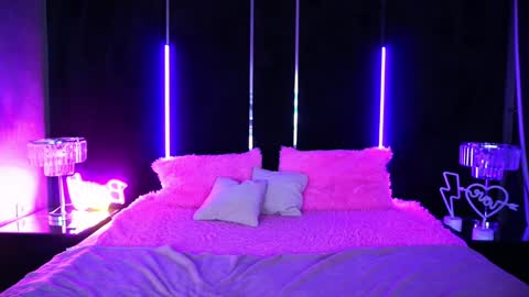 hanna__klein online show from January 31, 7:07 am