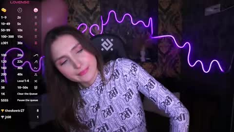 hanna__klein online show from February 18, 10:05 am