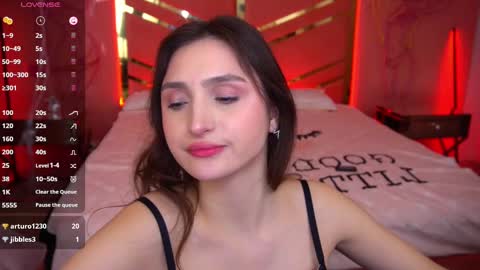 hanna__klein online show from March 7, 9:51 am
