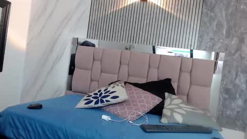 Hanna Palmer online show from January 6, 12:09 pm