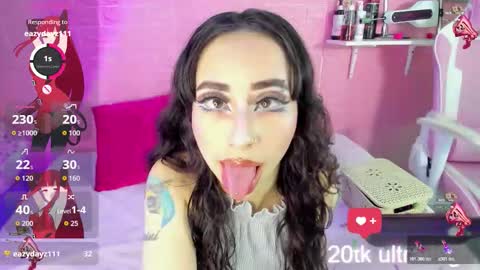  hanna  online show from December 19, 1:45 am