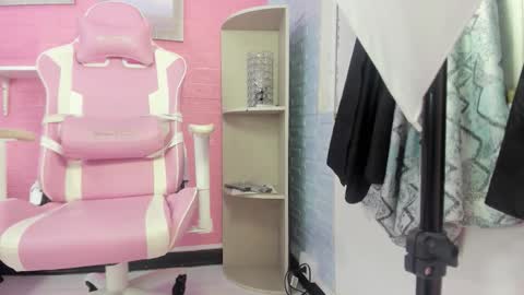  hanna  online show from February 22, 3:18 am