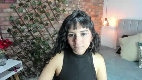 Hanna clark online show from April 28, 12:21 pm