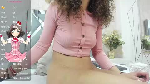 HANNA online show from December 10, 11:43 am