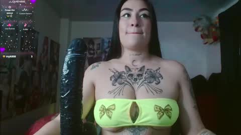 Hanna davis  new account  online show from November 12, 4:29 pm