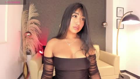  im Hanna online show from May 6, 12:52 am