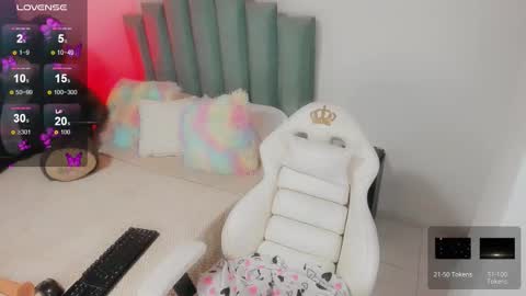 hanna_hottxx online show from March 7, 1:35 am