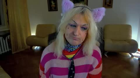 Snapshot of hanna_kitty_pank chatting on February 16, 2:40 am hanna_kitty_pank online show from February 16, 2:40 am