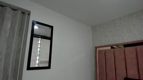  H A N N A  online show from October 11, 7:45 pm