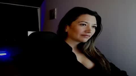 Snapshot of hanna_ma chatting on September 23, 3:26 pm hanna_ma online show from September 23, 3:26 pm