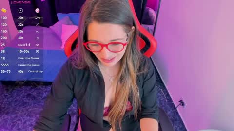 Snapshot of hanna_ma chatting on March 21, 6:00 pm hanna_ma online show from March 21, 6:00 pm