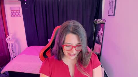 Snapshot of hanna_ma chatting on March 30, 7:04 pm hanna_ma online show from March 30, 7:04 pm