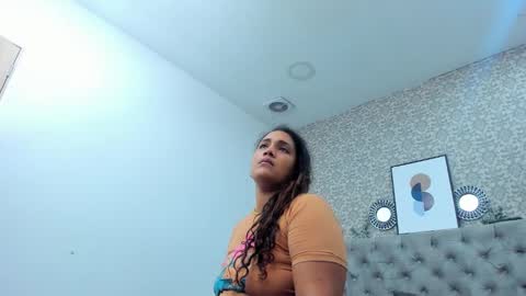 Snapshot of hanna_marshall_ chatting on October 28, 11:25 am HANNA online show from October 28, 11:25 am