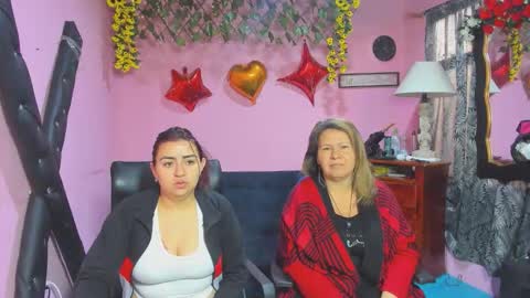 Snapshot of hanna_mature01 chatting on February 20, 11:54 am Hanna online show from February 20, 11:54 am