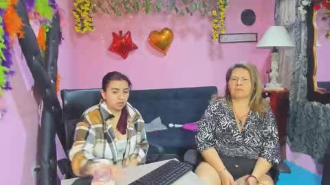 Snapshot of hanna_mature01 chatting on March 2, 11:50 am Hanna online show from March 2, 11:50 am