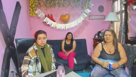 Snapshot of hanna_mature01 chatting on March 9, 11:58 am Hanna online show from March 9, 11:58 am