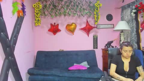 Snapshot of hanna_mature01 chatting on March 14, 11:48 am Hanna online show from March 14, 11:48 am