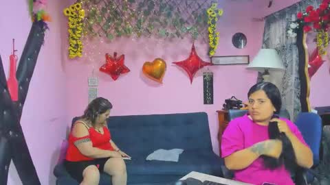 Snapshot of hanna_mature01 chatting on March 19, 12:53 pm Hanna online show from March 19, 12:53 pm