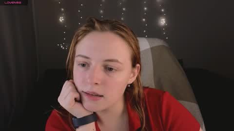 Snapshot of hanna_melon chatting on October 16, 8:43 pm Hanna next stream is Mo 8pm-6am by CET online show from October 16, 8:43 pm