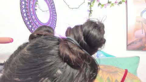 Hanna online show from December 19, 7:10 pm