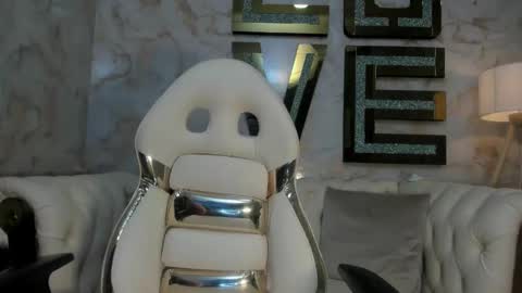 EVA online show from December 22, 10:12 am