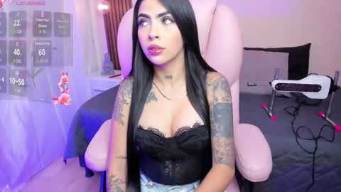 Snapshot of hanna_tylor_ chatting on March 26, 8:47 pm Hanna online show from March 26, 8:47 pm