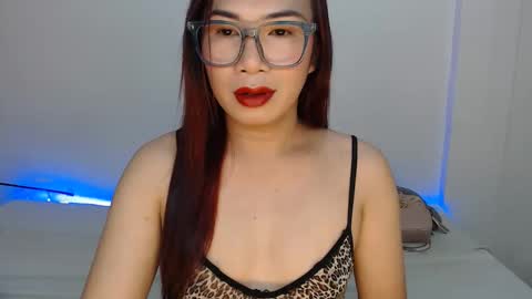 Snapshot of hannabanana_ts chatting on September 29, 12:32 pm Hannah online show from September 29, 12:32 pm