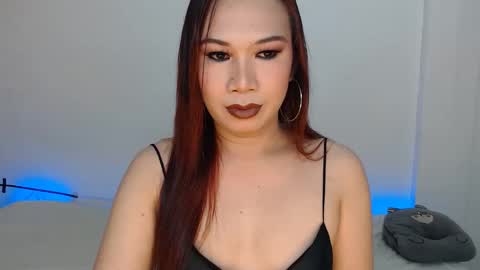 Snapshot of hannabanana_ts chatting on October 22, 1:50 am Hannah online show from October 22, 1:50 am