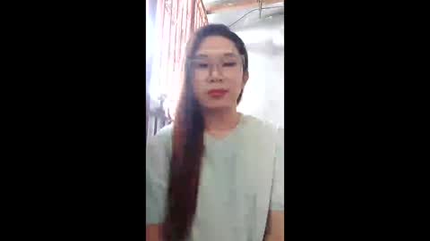 Hannah online show from May 9, 5:12 am
