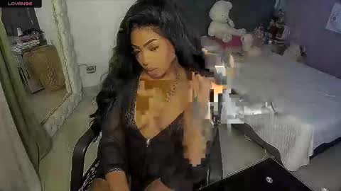 Snapshot of hannaebony chatting on April 16, 1:39 am Vanessa Ebony online show from April 16, 1:39 am