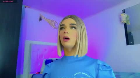 Snapshot of hannah_backers chatting on October 6, 9:45 pm hannah backers online show from October 6, 9:45 pm