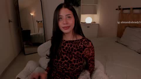 Hannah online show from October 2, 11:34 pm