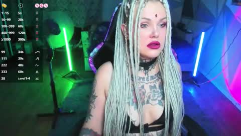 Hannah online show from October 16, 2:34 am