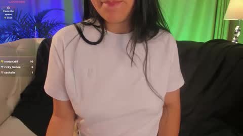 Hannah online show from September 14, 6:34 am