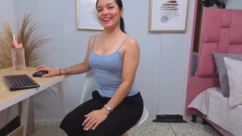 Maira online show from March 6, 8:27 pm