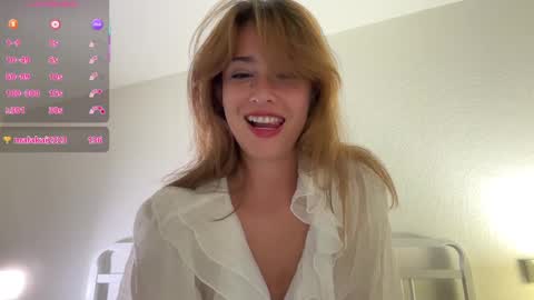 hannahinto online show from October 16, 3:46 pm