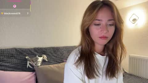 hannahinto online show from October 31, 1:23 pm