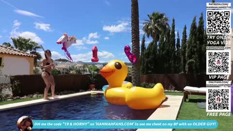 Snapshot of hannahjames710 chatting on December 21, 2:35 pm Hannah James online show from December 21, 2:35 pm