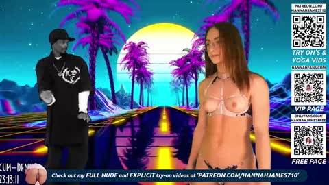 Snapshot of hannahjames710 chatting on December 22, 2:14 pm Hannah James online show from December 22, 2:14 pm