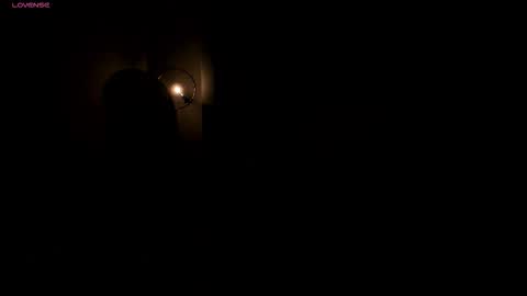 Snapshot of hannahjamesx chatting on February 10, 2:37 am HANNAH J online show from February 10, 2:37 am