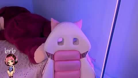 Hannah online show from June 24, 12:26 pm