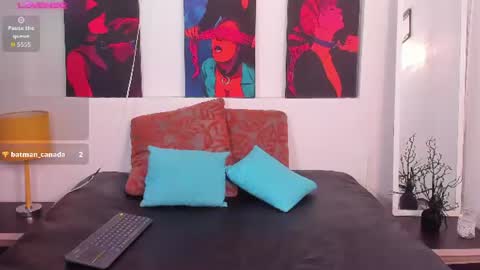 Snapshot of hannahwilliamss chatting on June 10, 11:57 pm Hannah online show from June 10, 11:57 pm