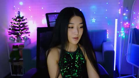 hannarosie online show from December 22, 6:05 pm