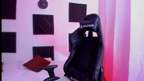 Snapshot of hannarusso chatting on September 24, 9:07 pm Hanna online show from September 24, 9:07 pm