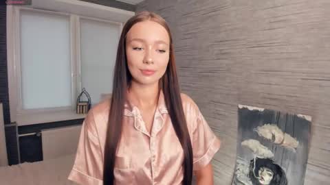 Snapshot of hannavaile chatting on September 19, 7:32 am Hanna online show from September 19, 7:32 am